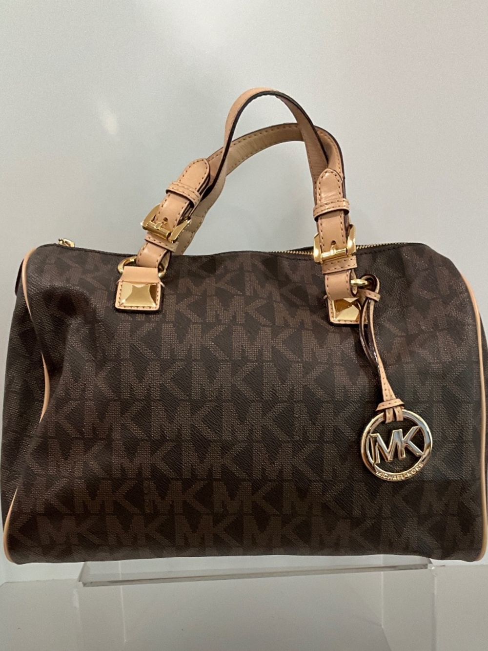 Michael by Michael Kors Large Grayson excellent